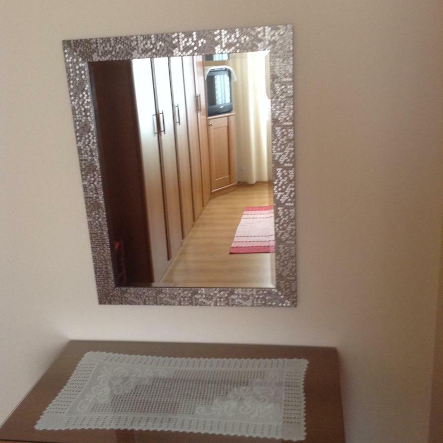 Apartment Biserka Barbat na Rabu Exterior photo